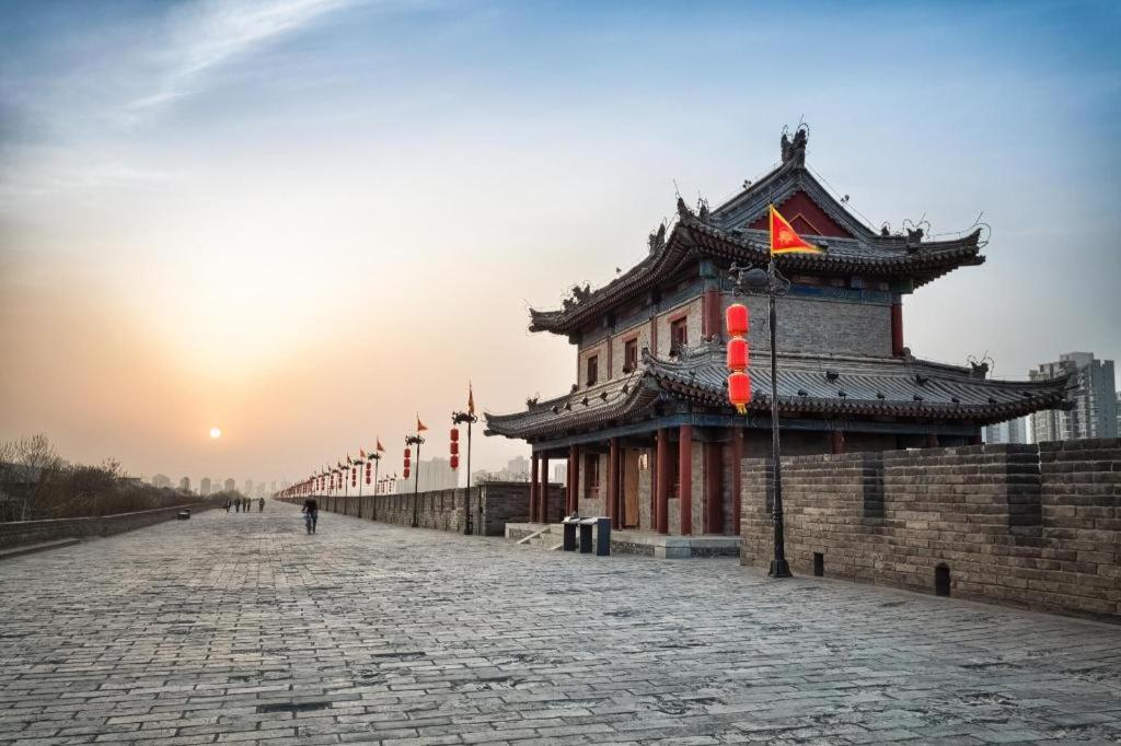 Wyndham Hotel Xian Экстерьер фото