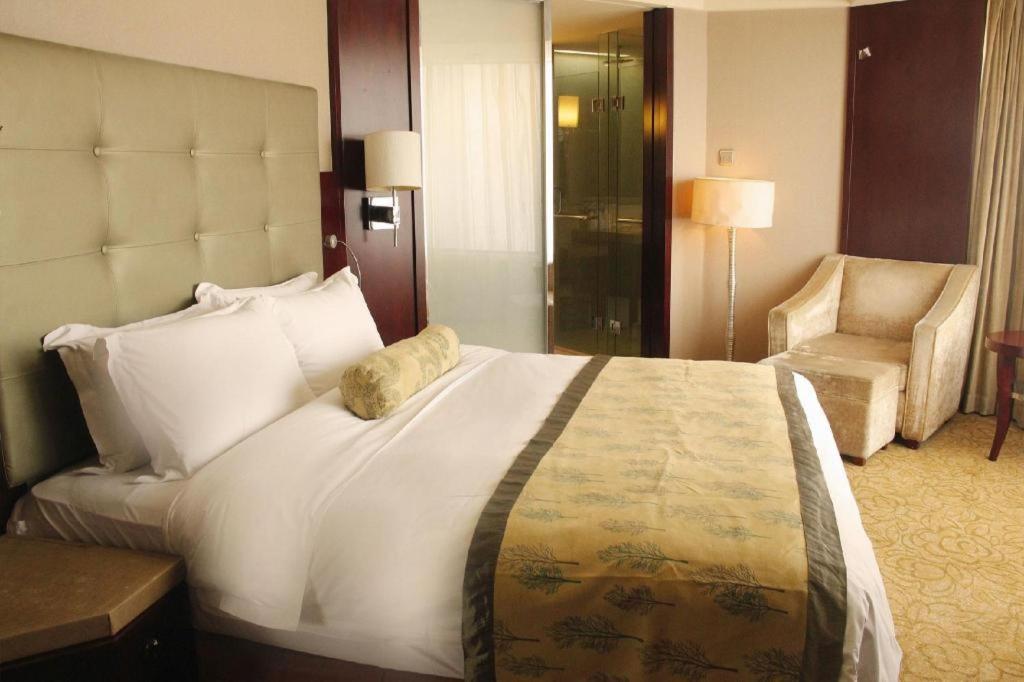 Wyndham Hotel Xian Экстерьер фото