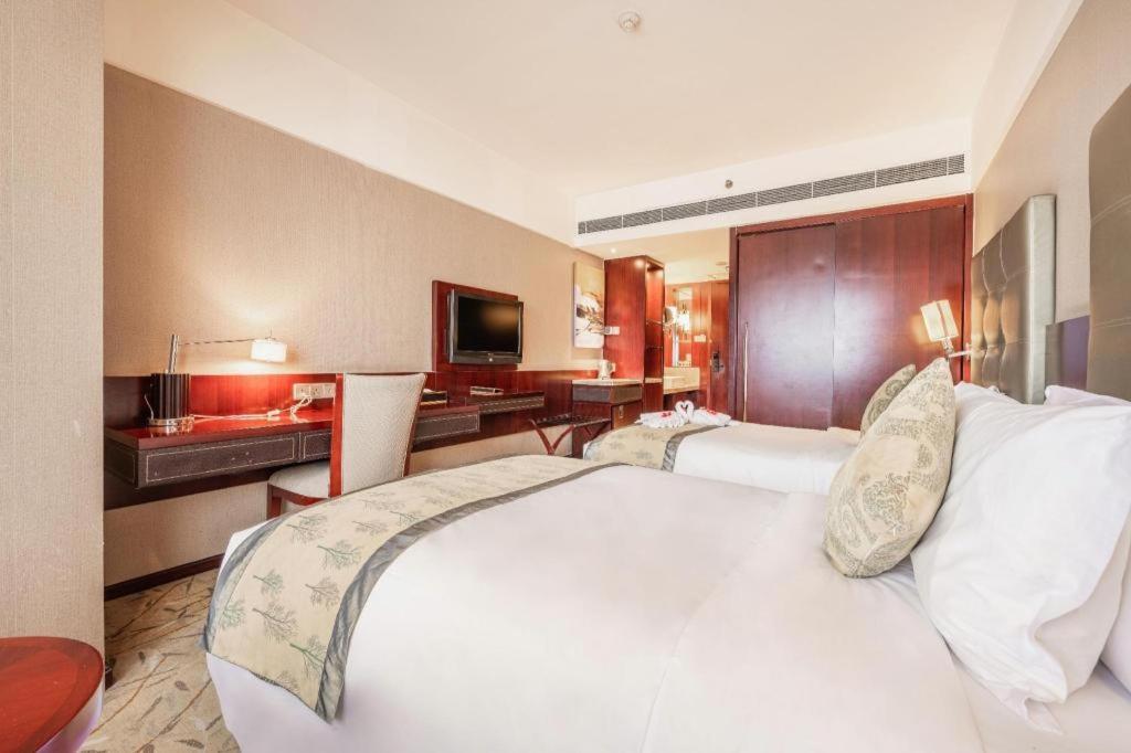 Wyndham Hotel Xian Экстерьер фото